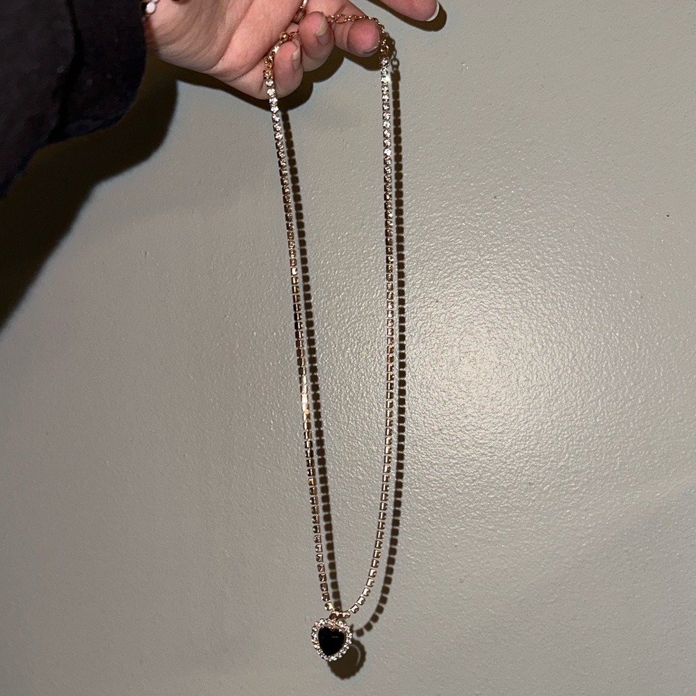 STONEYCLOVERLANE heart necklace (only in stores)